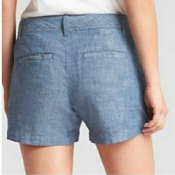 Gap Chambray City Short - Picture 2 of 7